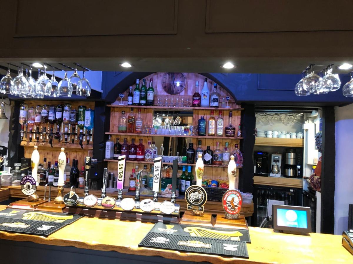 The Royal Oak Inn, Wetton Exterior photo